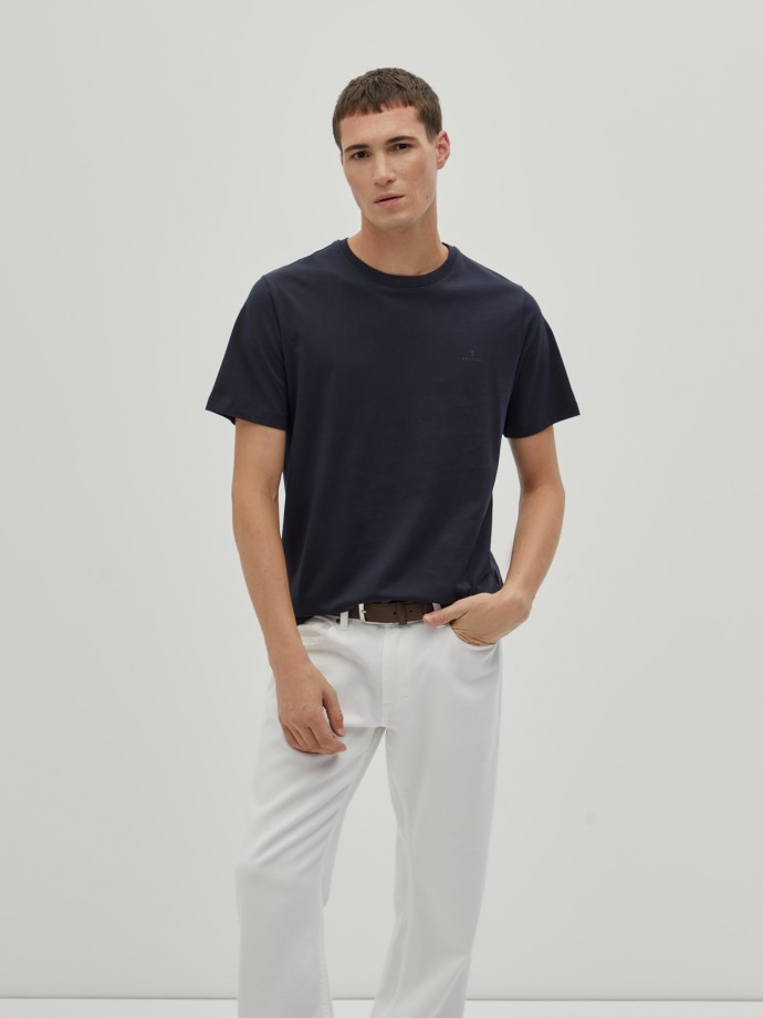 Basic cotton t-shirt