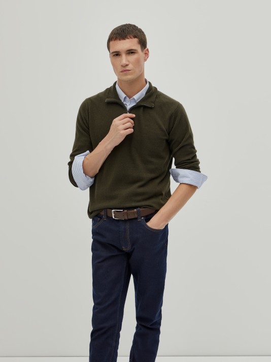 Shirt with placket