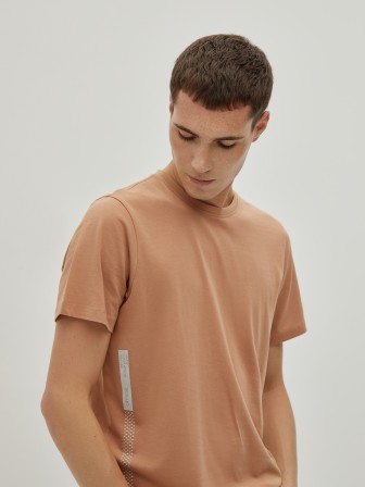 Camiseta básica Camiseta básica