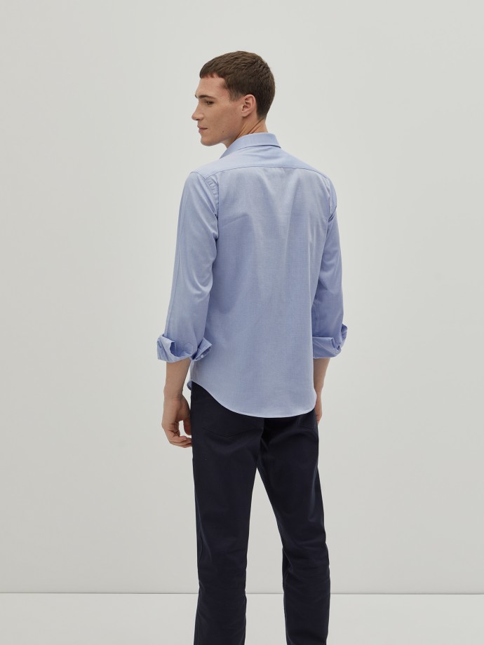 Classic slim fit shirt