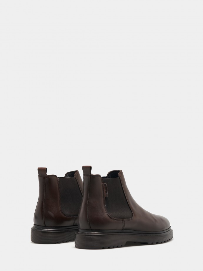 Chelsea boots