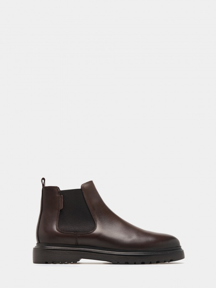 Chelsea boots