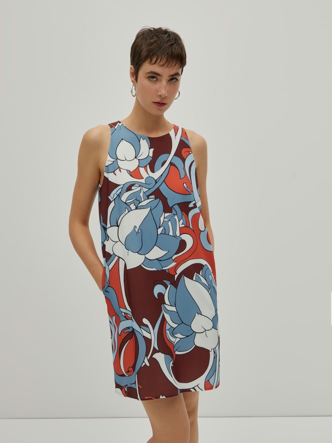 Vestido estampado sem mangas Vestido estampado sem mangas