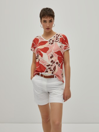 T-shirt padrão flores T-shirt padrão flores