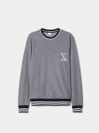 Sweatshirt Sweatshirt