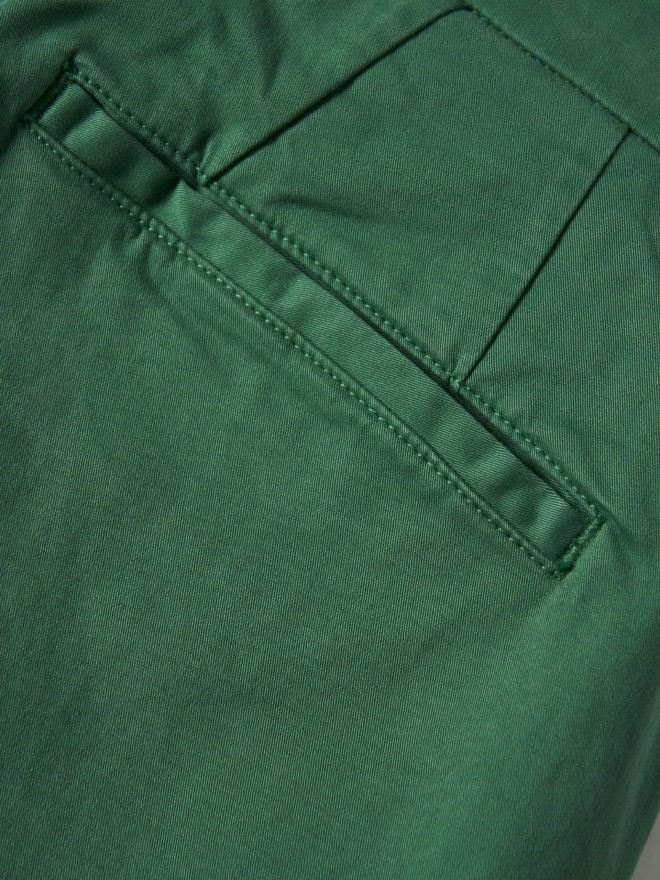 Bermudas Decenio x Molnm