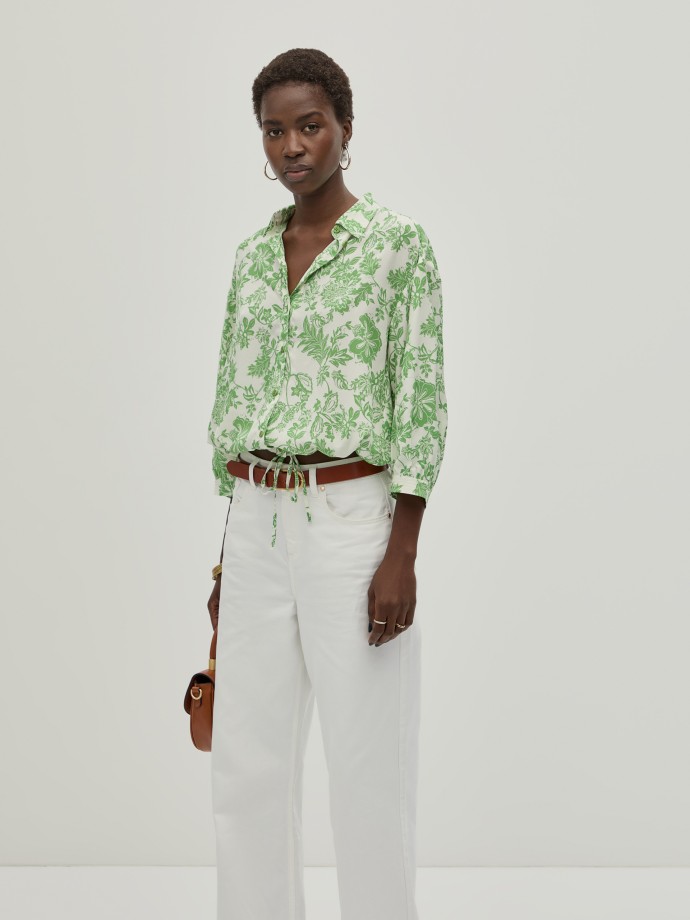 Blusa fluida estampada