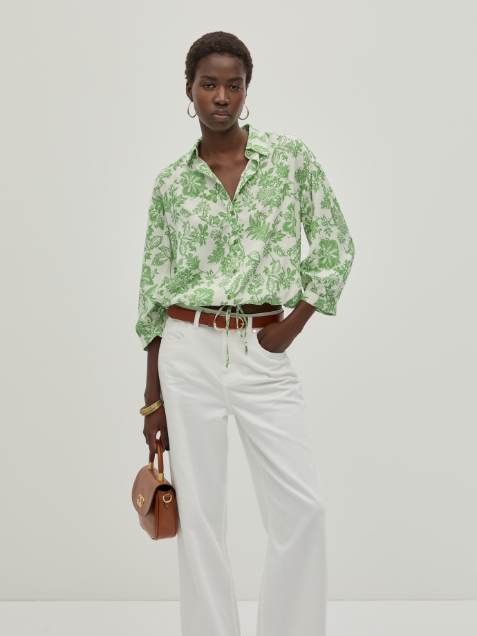 Blusa fluida estampada