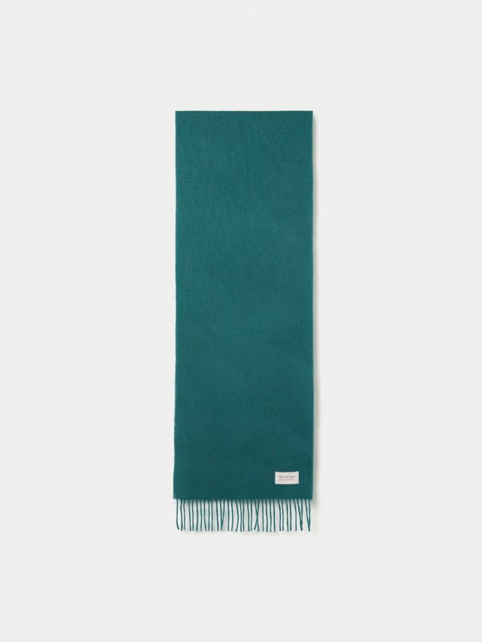 Wool scarf