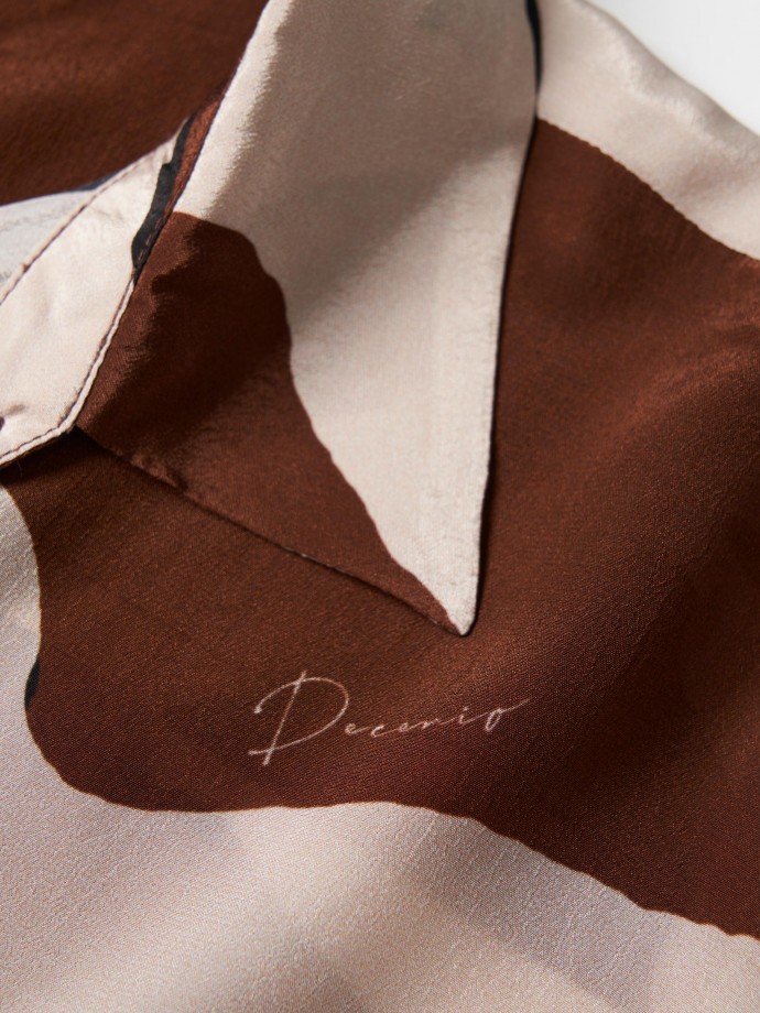 Blusa estampado camuflado