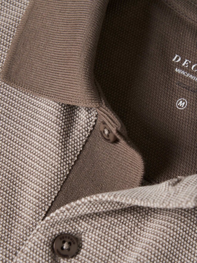 Two-tone knitted polo shirt Two-tone knitted polo shirt