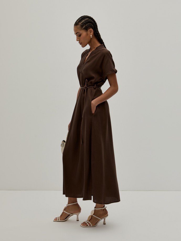 Short sleeve midi dress
