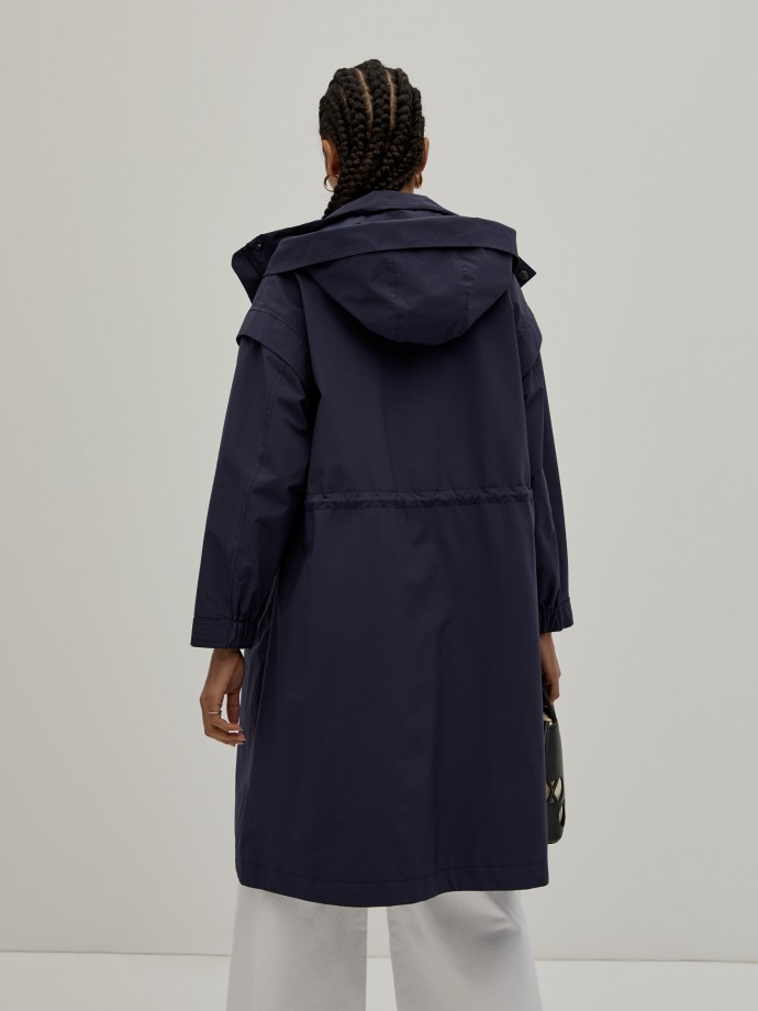 Parka con capucha