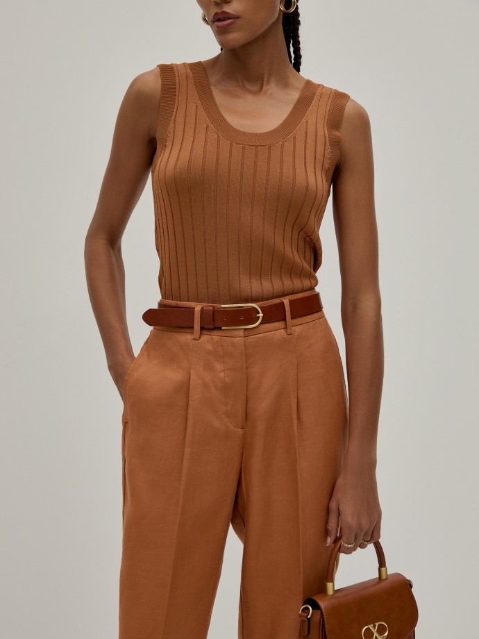 Classic linen trousers