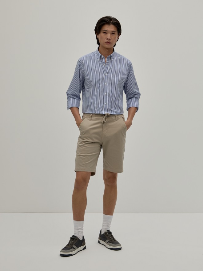 Bermuda shorts with drawstring Bermuda shorts with drawstring