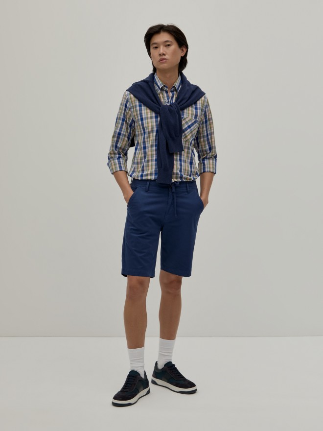 Bermuda shorts with drawstring Bermuda shorts with drawstring