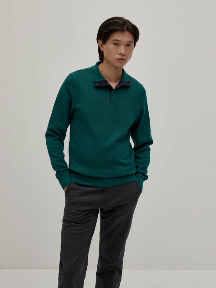 Sweatshirt com botes