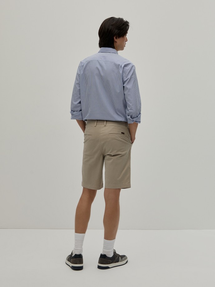 Bermudas com cordo