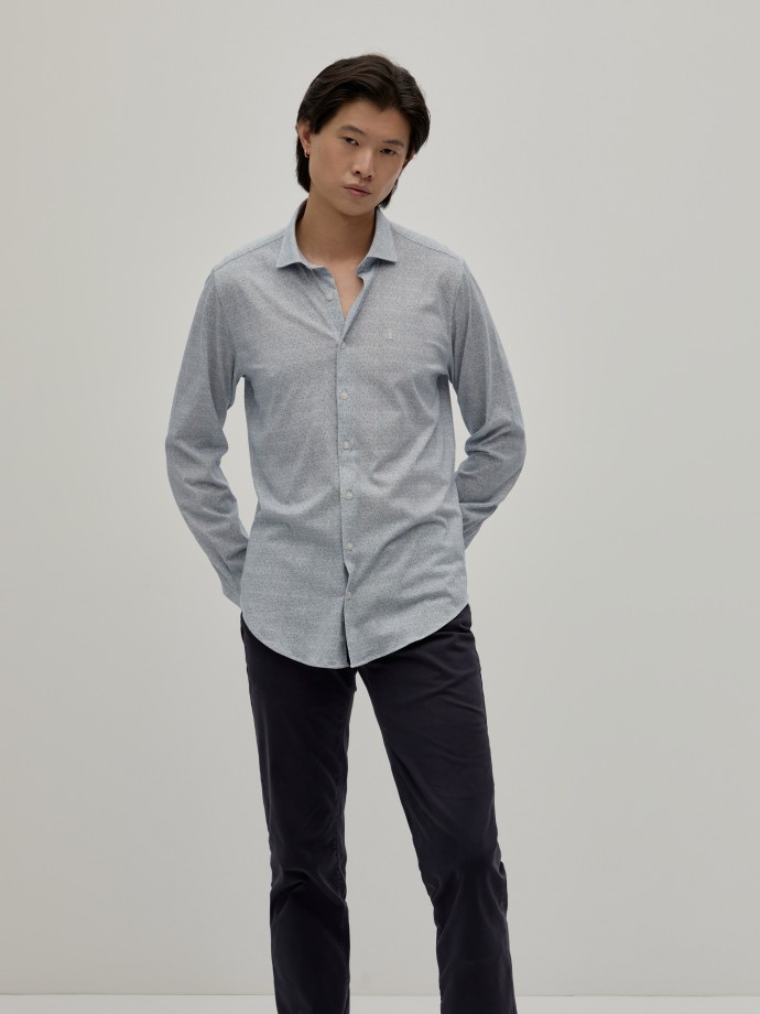 Camisa ajustada