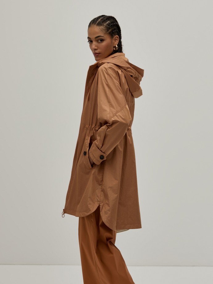 Parka com capuz