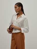 Blusa bordada