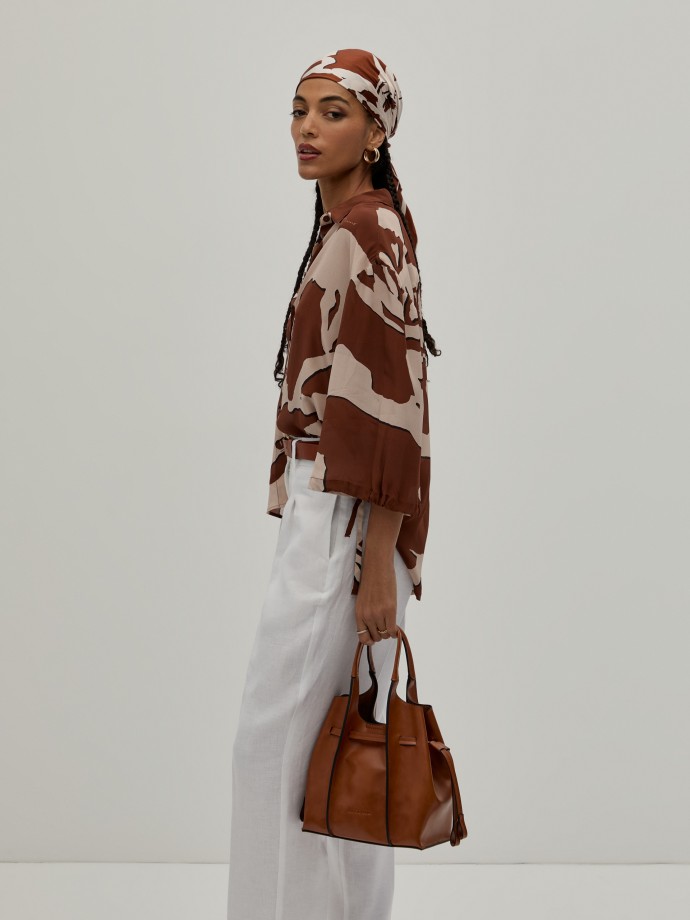 Blusa estampado camuflado