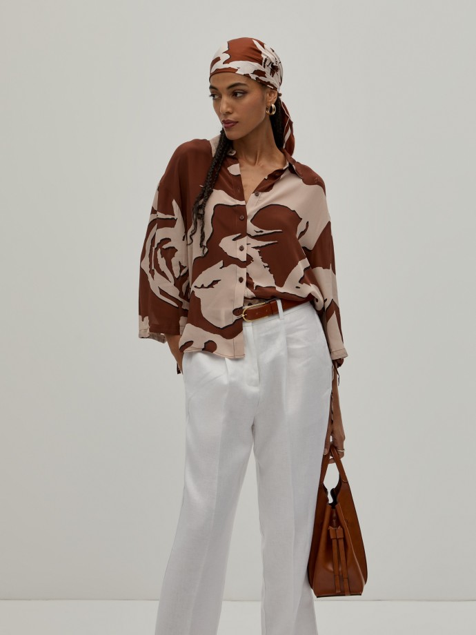 Blusa estampado camuflado