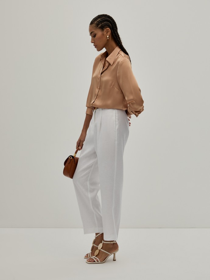 Pantaln clsico de lino