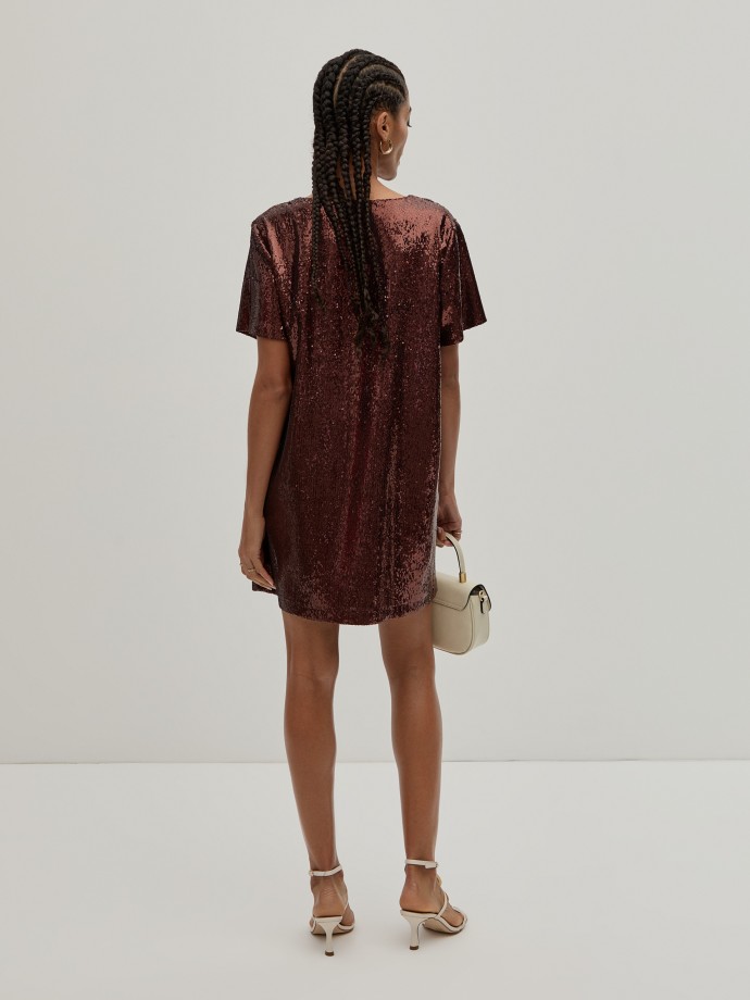 Vestido corto de lentejuelas