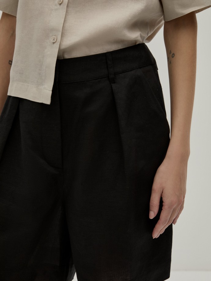 Linen blend shorts