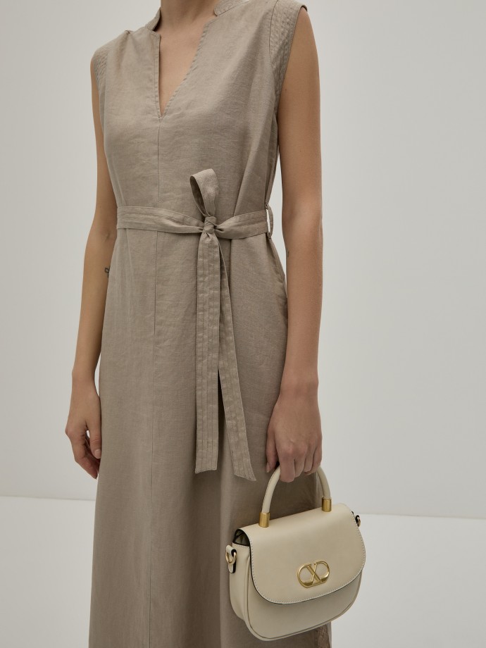 Vestido comprido em linho