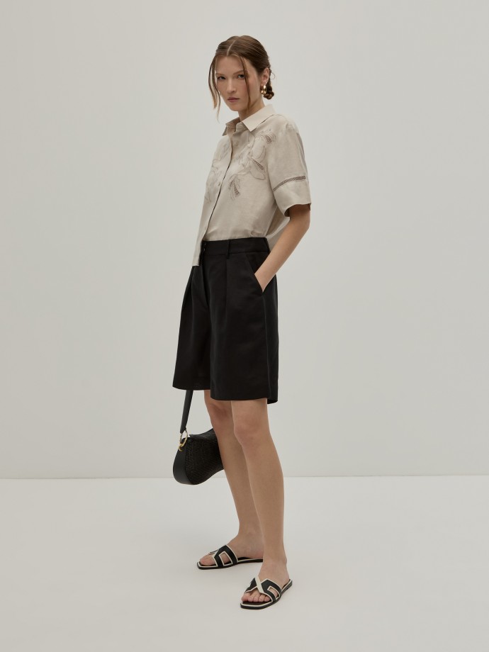 Linen blend shorts