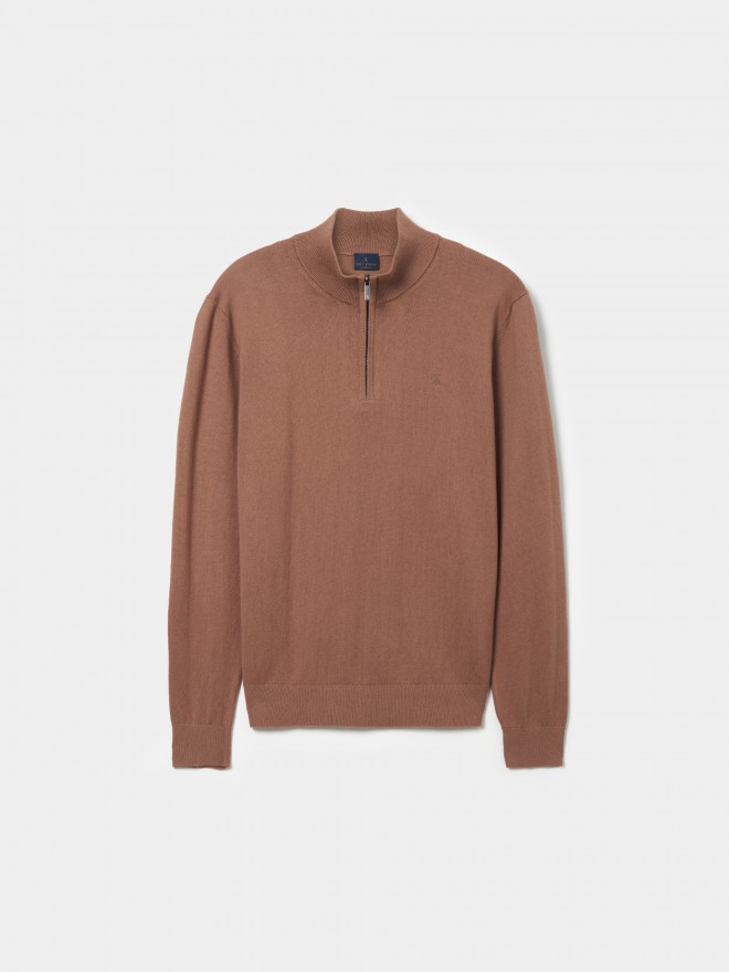 Sweater with zipper Sweater with zipper