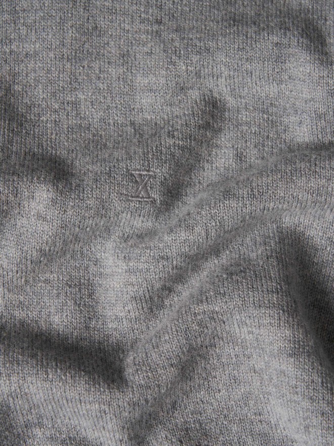 Camisola com carcela em lã Camisola com carcela em lã