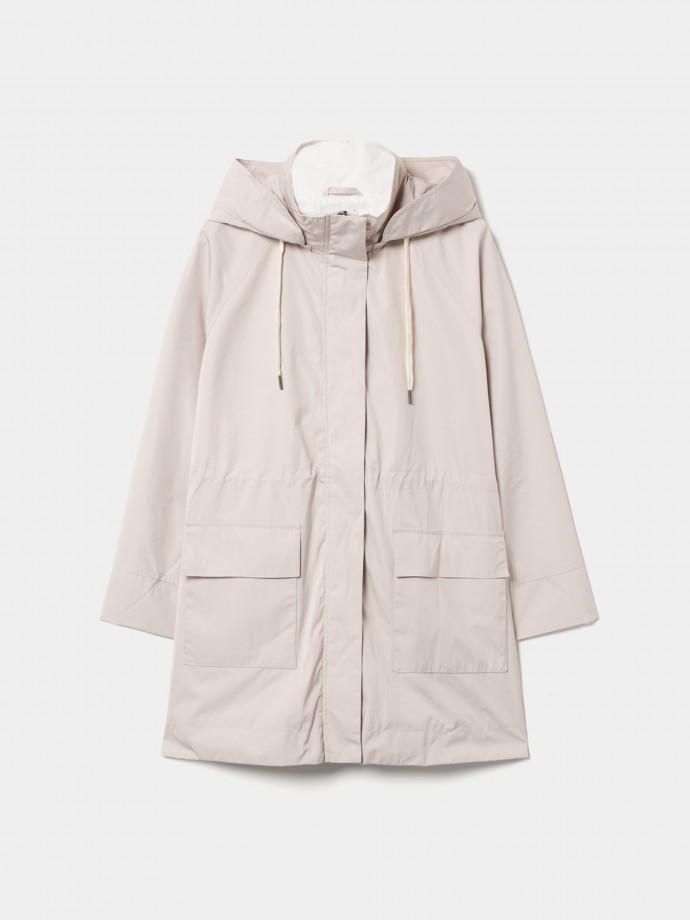 Parka con capucha