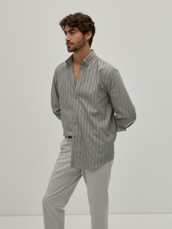 Regular fit striped shirt Regular fit striped shirt