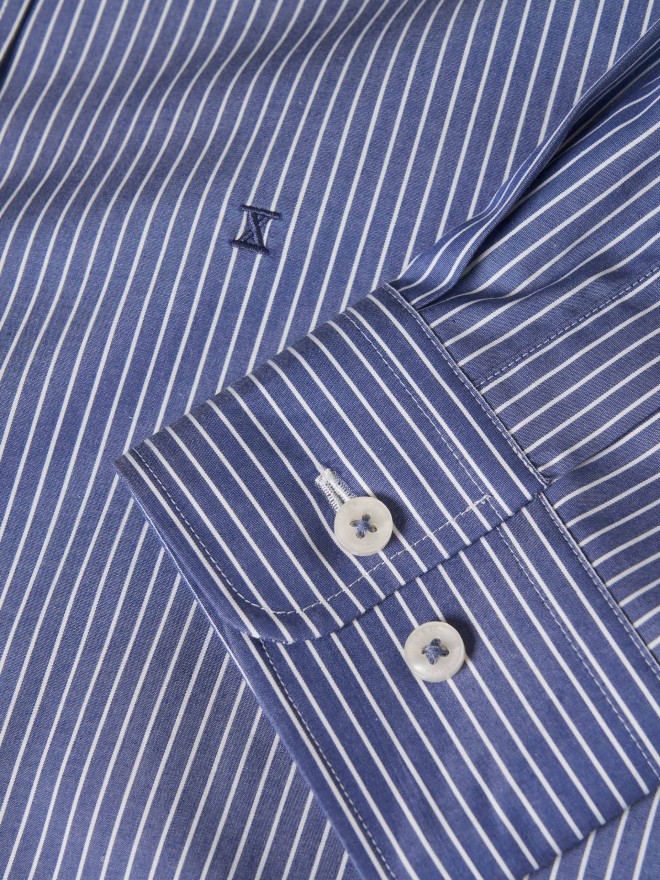 Camisa de algodón a rayas Camisa de algodón a rayas