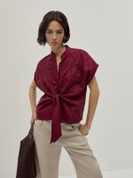 Blusa com bordado