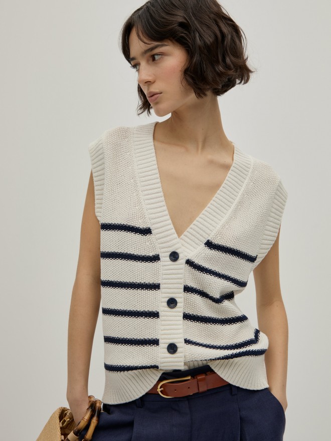 Striped knit vest Striped knit vest