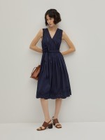 Vestido midi bordado ingls