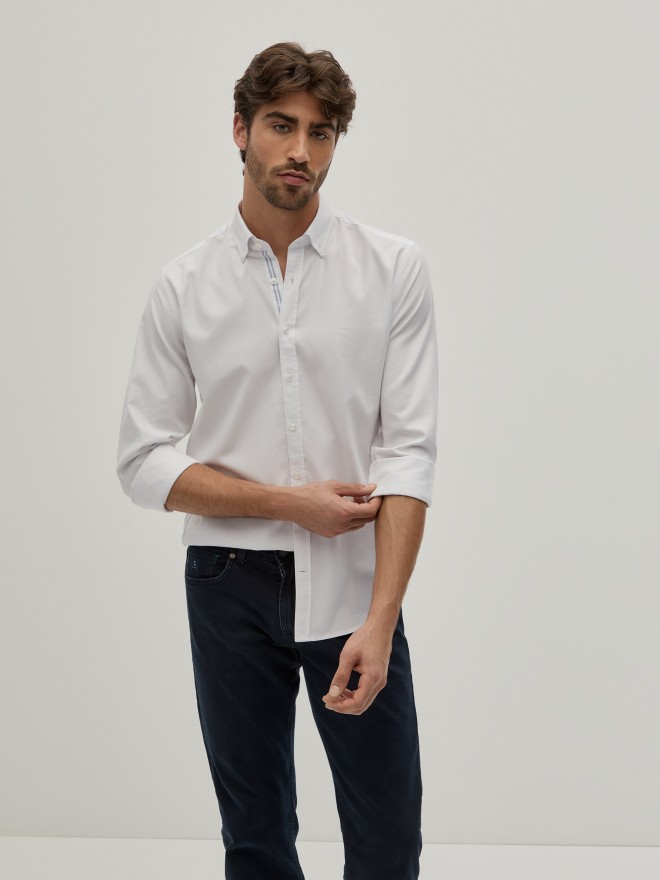 Slim fit shirt Slim fit shirt