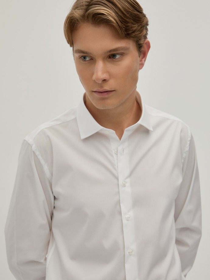 Camisa clsica ajustada