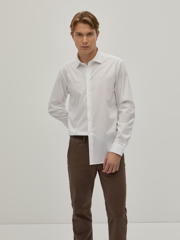Camisa clsica ajustada