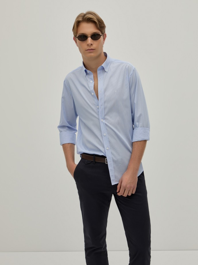 Camisa de rayas de corte regular