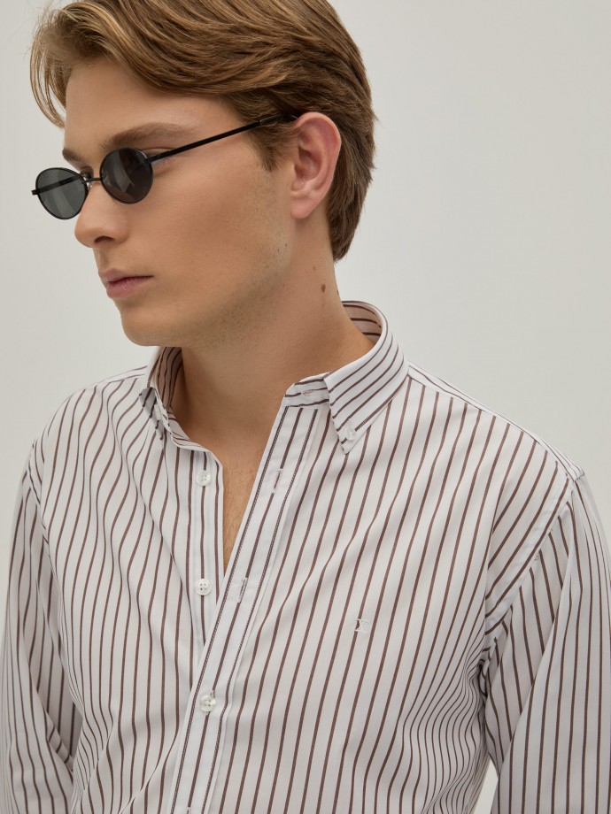 Camisa regular fit s riscas