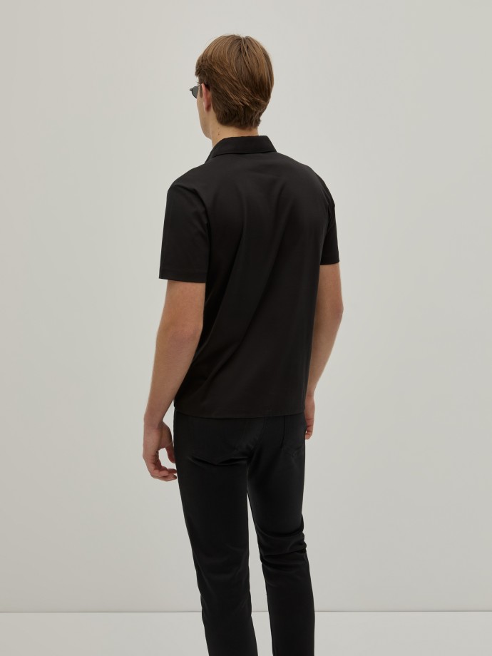 Polo de algodn de corte regular