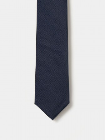 Silk tie