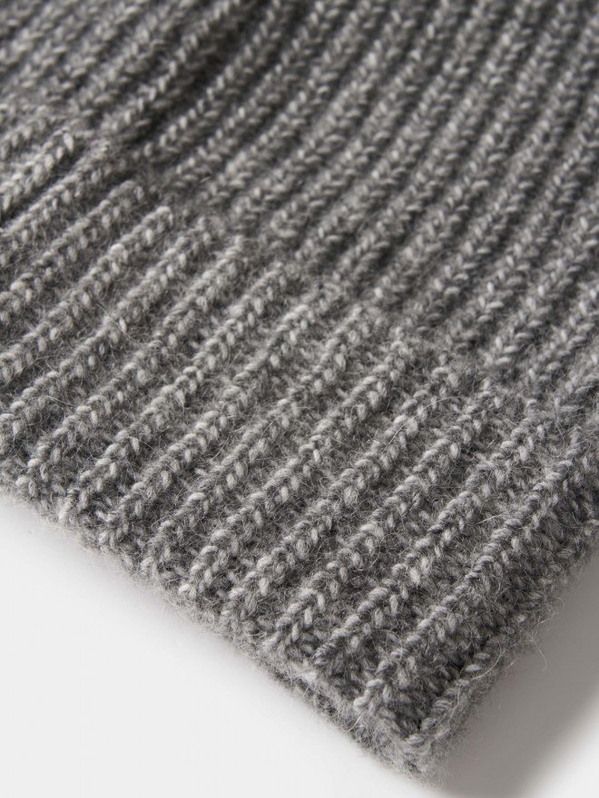 Ribbed knit beanie Ribbed knit beanie