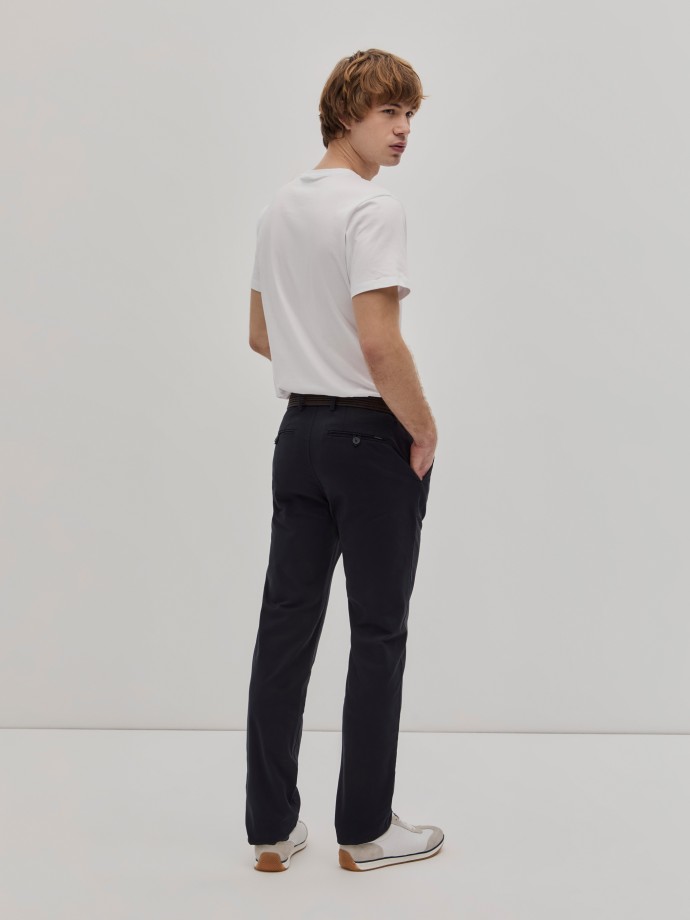 Pantalones chinos de sarga