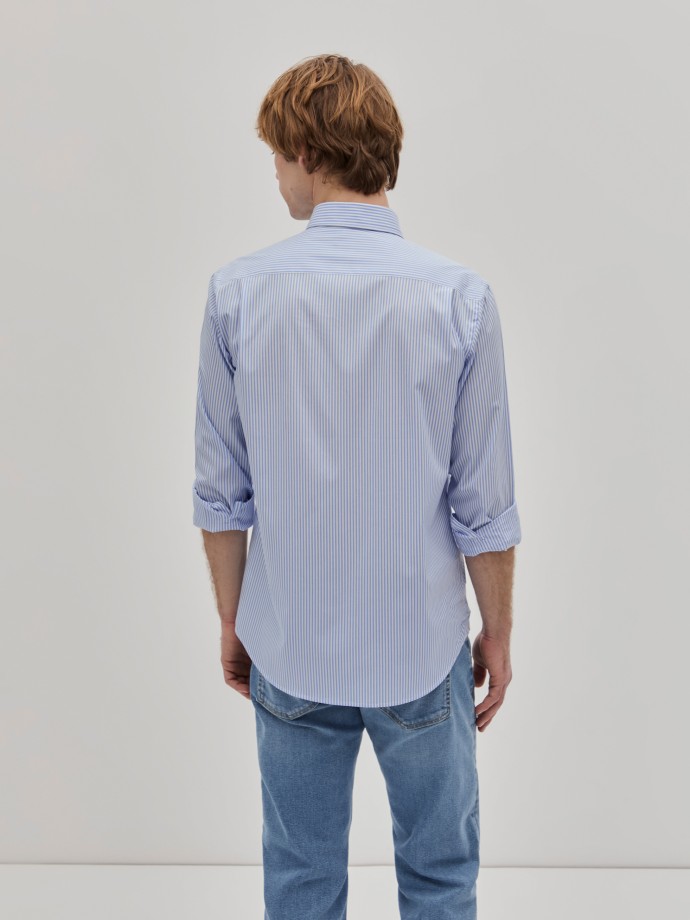 Camisa de rayas de corte regular
